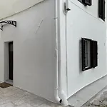 Tequila Apartments (Adults Only)