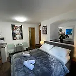 Tequila Apartments (Adults Only)