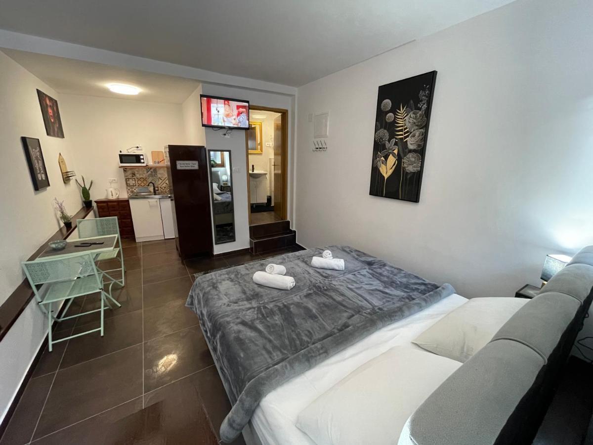 Tequila Apartments (Adults Only) Zadar